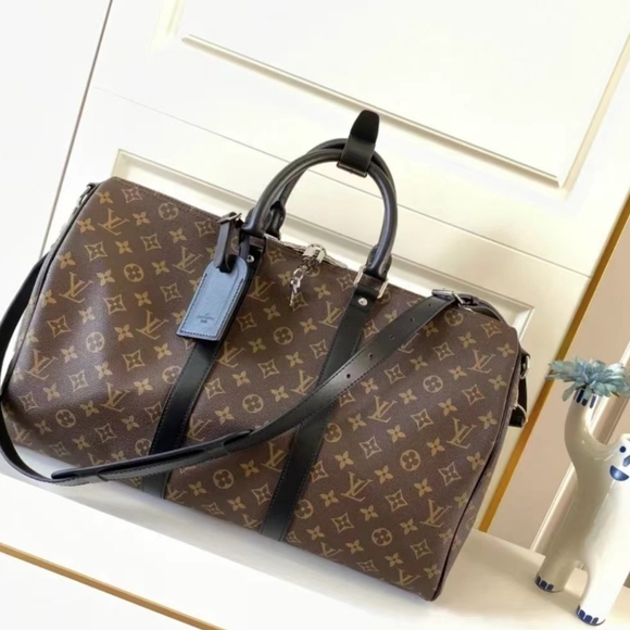 <AUTHENTIC>Louis Vuitton bag - Picture 1 of 6